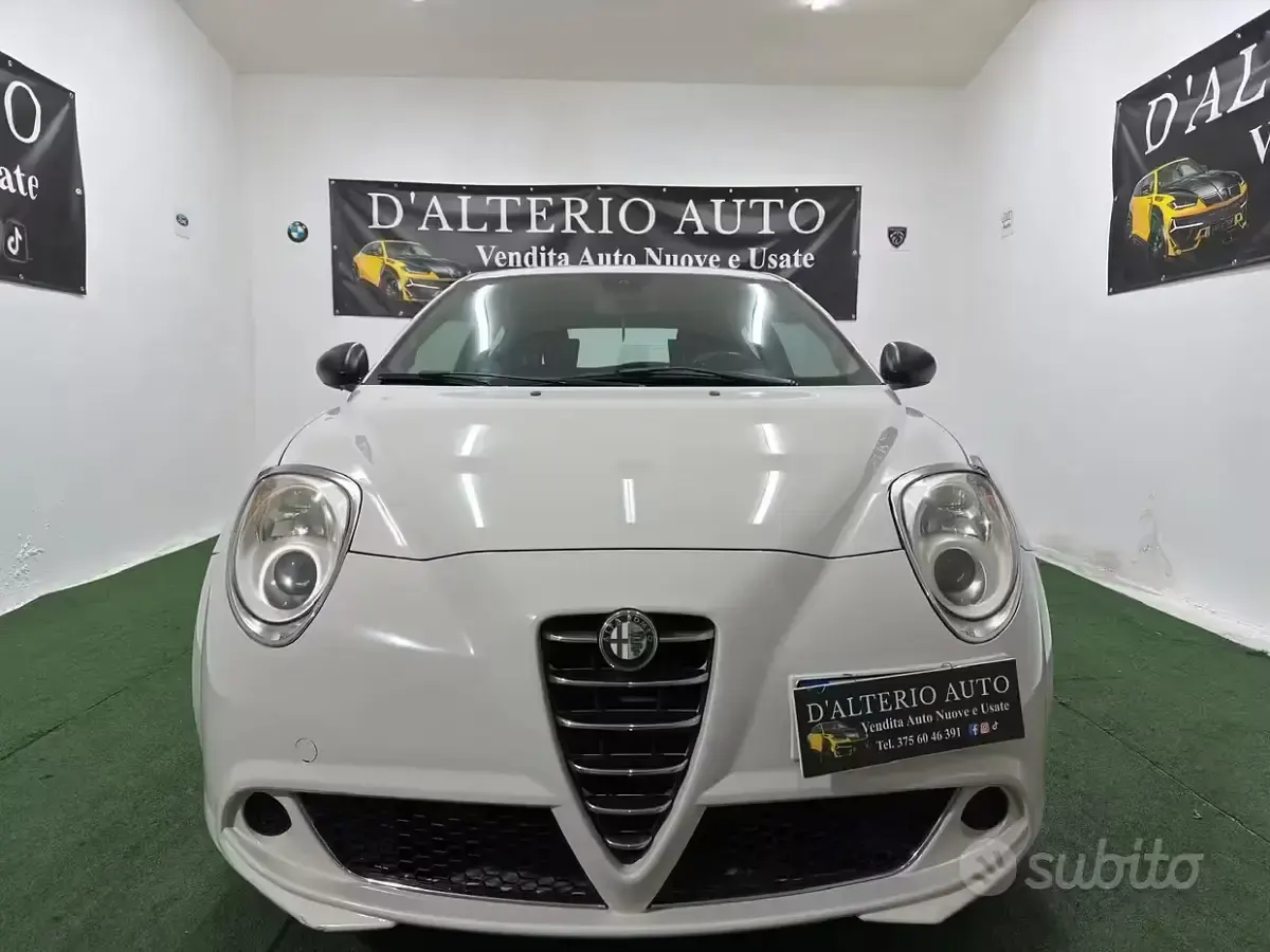 Usata Alfa Romeo MiTo Distinctive 79 CV (58 kW) 2009 Beige Utilitaria