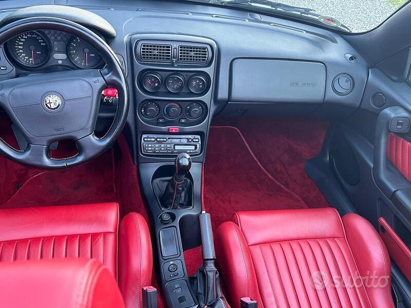 Usato 1997 Alfa Romeo Alfa 6 3.0 Benzin 192 CV (26.900 €)