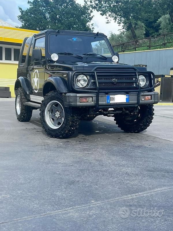 Usata Suzuki Samurai 1992 Nero SUV