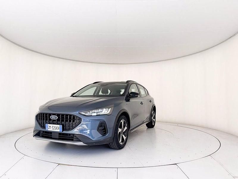 Blu Usata 2022 Ford Focus Active Tre volumi | 17.320 € (Ottimo prezzo) - Immagine 1/4