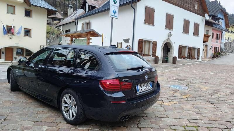 Usata BMW 530 M Sport 258 CV (189 kW) 2015 Blu Station wagon