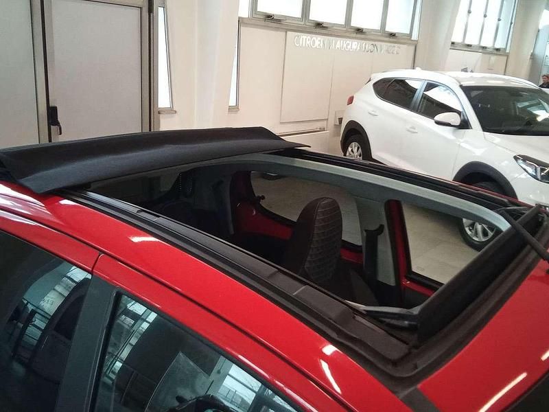 Usata Peugeot 108 Allure 72 CV (52 kW) 2021 Rosso Utilitaria