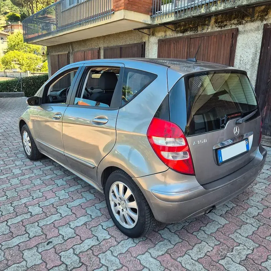 Usata Mercedes A150 95 CV (69 kW) 2005 Grigio Berlina