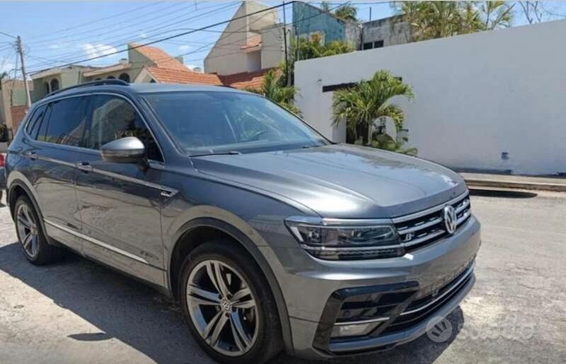 Usata 2017 VW Tiguan R-line SUV | 21.999 € (Ottimo prezzo) - Immagine 1/4