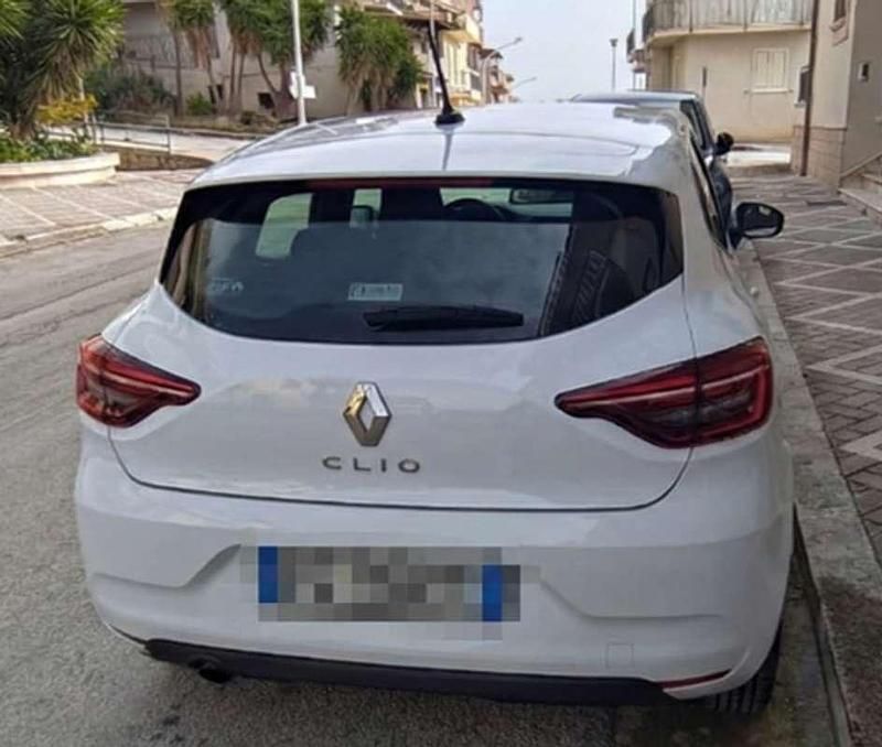 Usata Renault Clio V 100 CV (73 kW) 2020 Bianco Berlina
