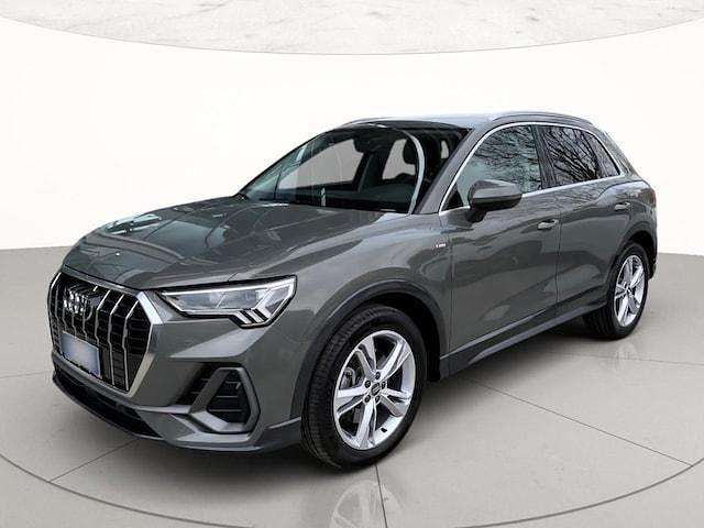 Usata Audi Q3 S-Line 190 CV (139 kW) 2019 Grigio chronos metallizzato SUV