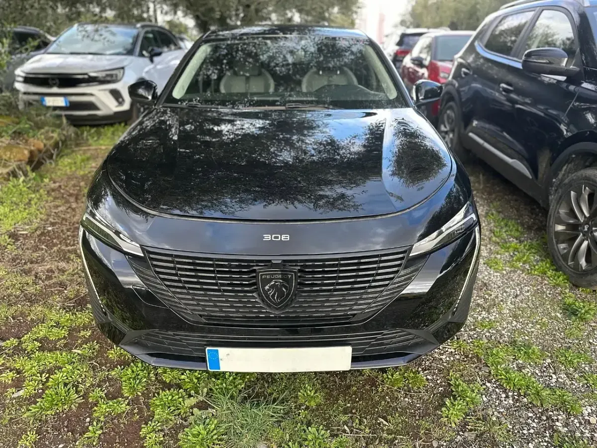 Usata Peugeot 308 Allure 131 CV (96 kW) 2023 Nero Berlina
