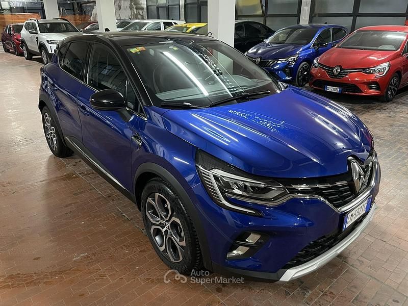 Usata Renault Captur Techno 143 CV (105 kW) 2023 Blu/azzurro SUV