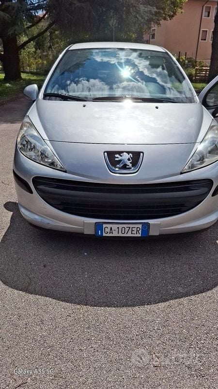 Usata Peugeot 207 70 CV (51 kW) 2007 Grigio Berlina