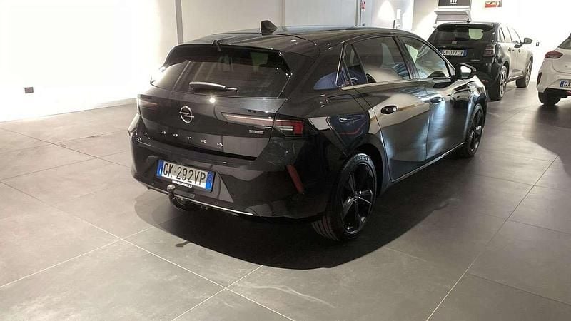 Usata Opel Astra Business 181 CV (133 kW) 2022 Nero Berlina