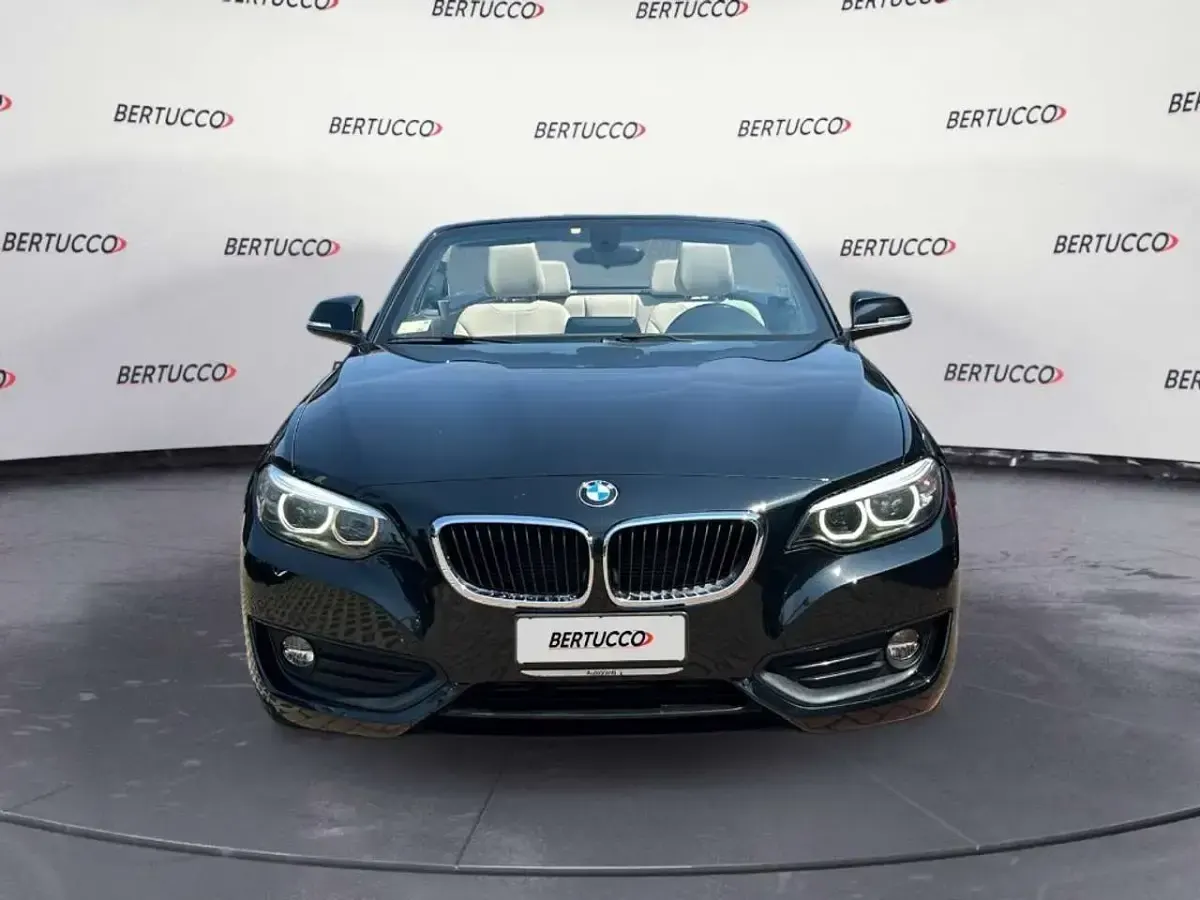 Usata BMW 218 Advantage 150 CV (110 kW) 2018 Nero Cabrio