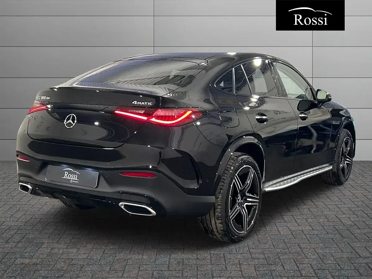 Nouvelle Mercedes GLC300 197 ch (144 kW) 2026 Noir Coupé