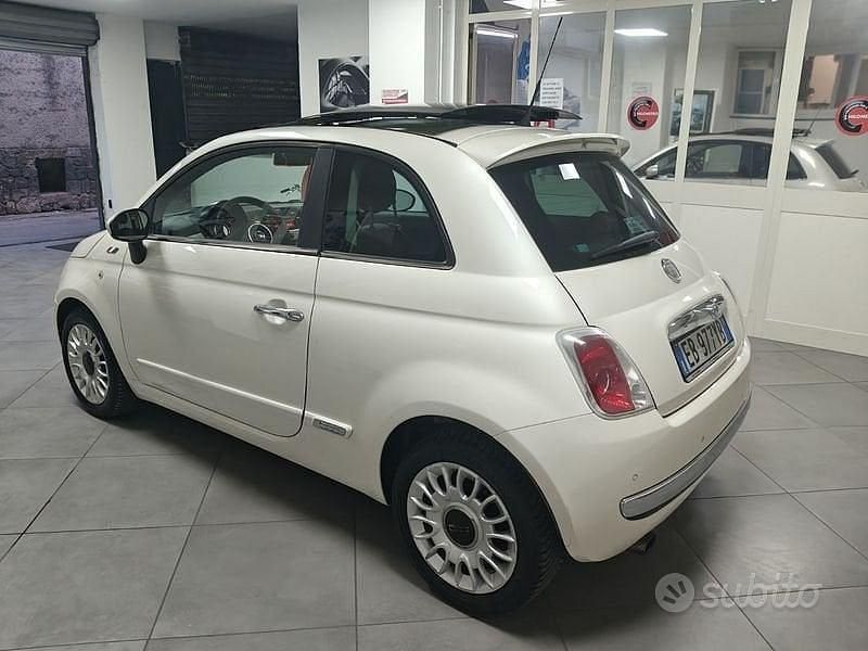 Usata Fiat 500 Lounge 95 CV (69 kW) 2010 Bianco Berlina