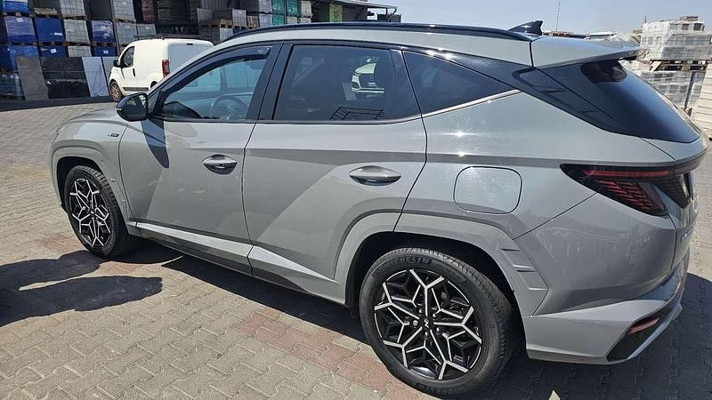 Usata 2022 Hyundai Tucson Advanced SUV | 27.900 € (Molto cara) - Immagine 1/4