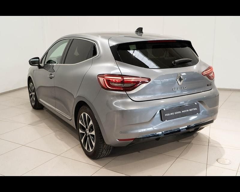 Usata Renault Clio V 91 CV (66 kW) 2023 Grigio Berlina