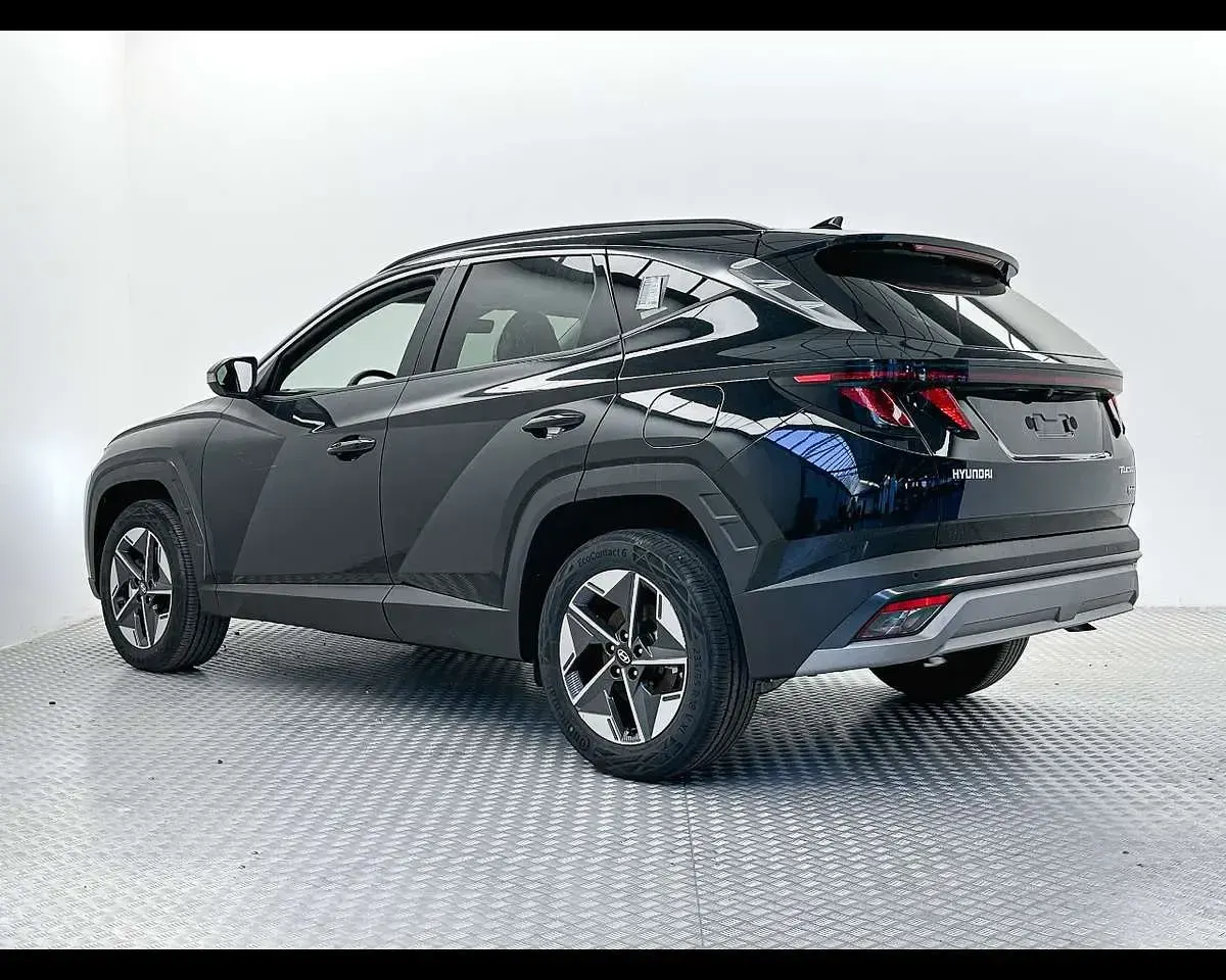 Nuova Hyundai Tucson 179 CV (131 kW) 2026 Abyss black pearl SUV