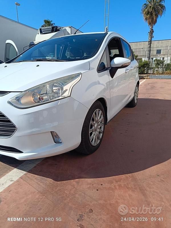 Usata Ford B-MAX 95 CV (69 kW) 2013 Bianco Monovolume