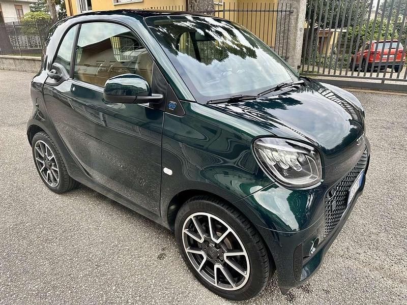 Usata Smart ForTwo Coupé 41 kW (56 CV) 2021 Utilitaria