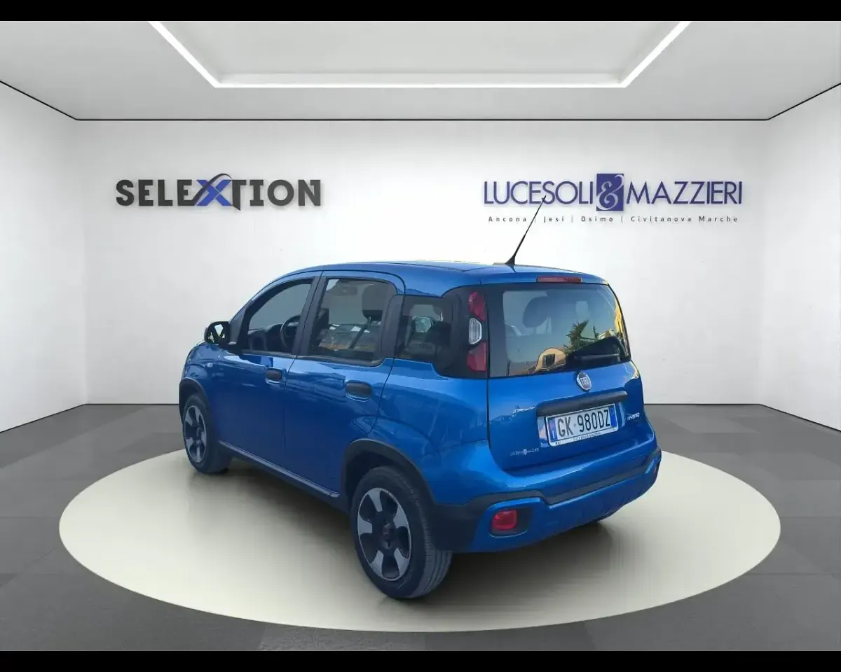 Usata Fiat Panda Cross Cross 69 CV (50 kW) 2022 Blu Utilitaria
