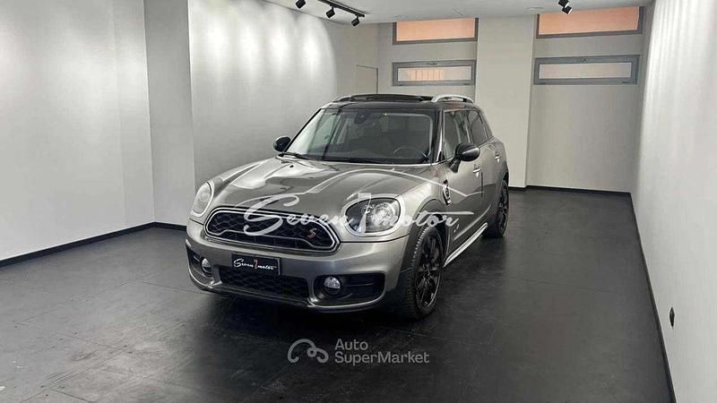 Begagnad Mini Cooper 190 HK (139 kW) 2018 Beige Halvkombi