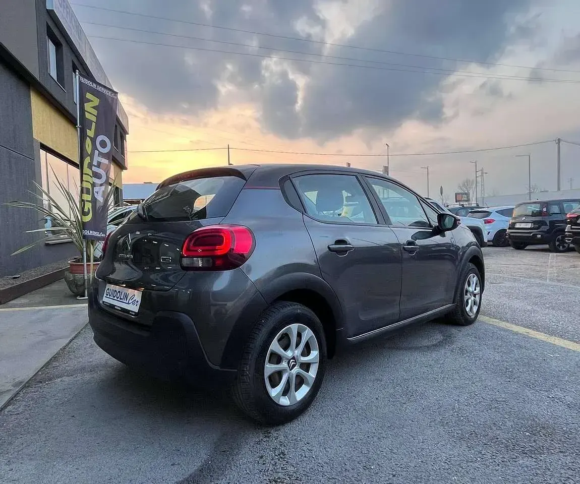 Usata Citroën C3 PureTech 82 CV (60 kW) 2018 Argento Utilitaria