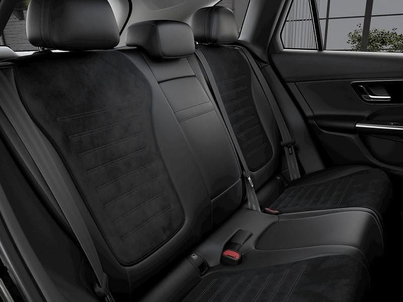 Nuova Mercedes GLC300e Advanced 332 CV (244 kW) 2026 Nero SUV