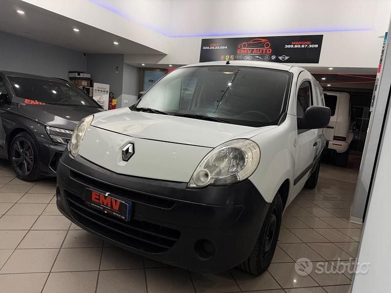 Usata Renault Kangoo 110 CV (80 kW) 2012 Bianco Monovolume