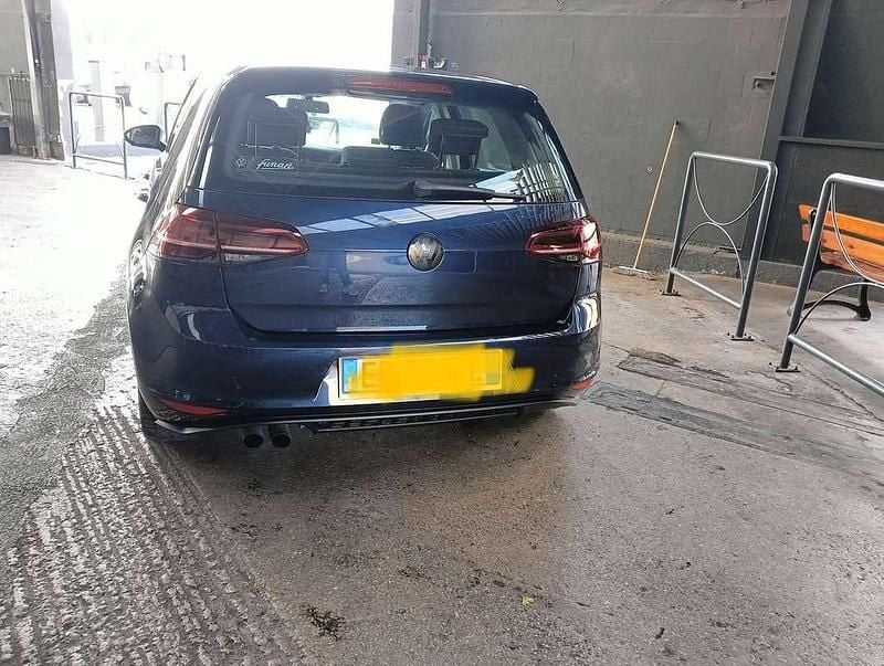 Usata VW Golf VII Highline 122 CV (89 kW) 2013 Berlina