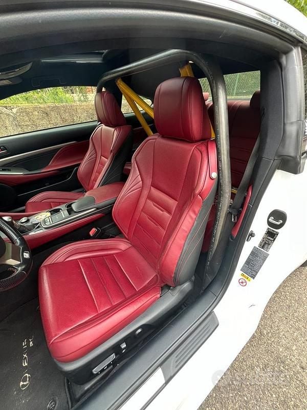 Usata Lexus RC200t 245 CV (180 kW) 2017 Bianco Coupé