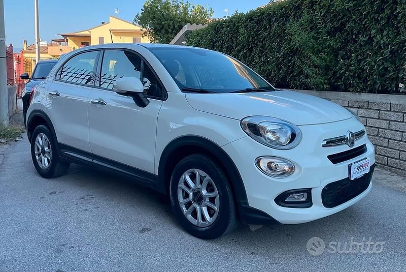 Usata Fiat 500X Pop Star 120 CV (88 kW) 2018 Bianco SUV