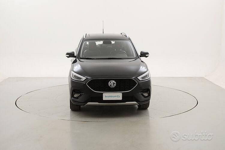 Usata MG ZS Luxury 111 CV (81 kW) 2022 Nero SUV