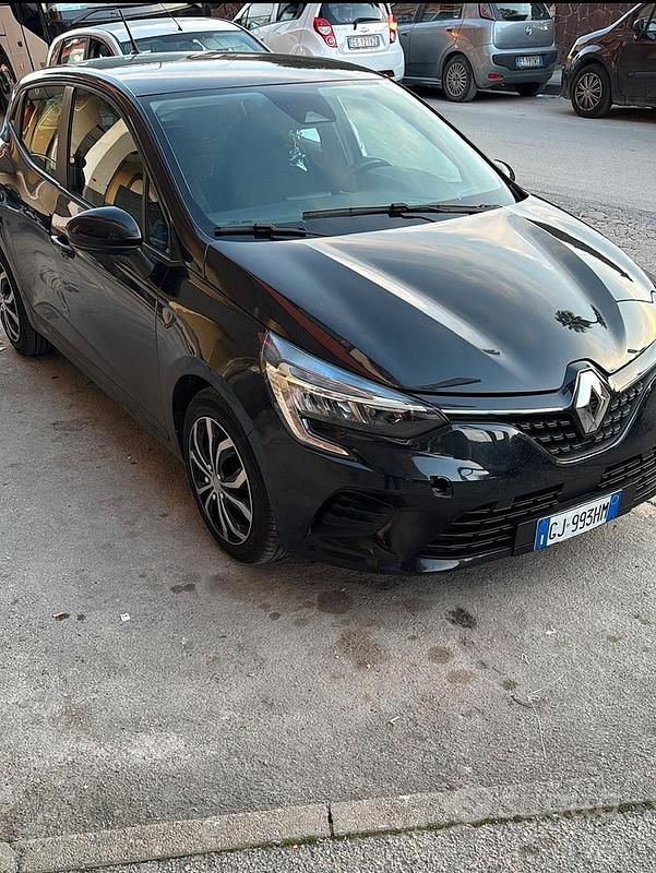 Usata Renault Clio 100 CV (73 kW) 2022 Nero Coupé