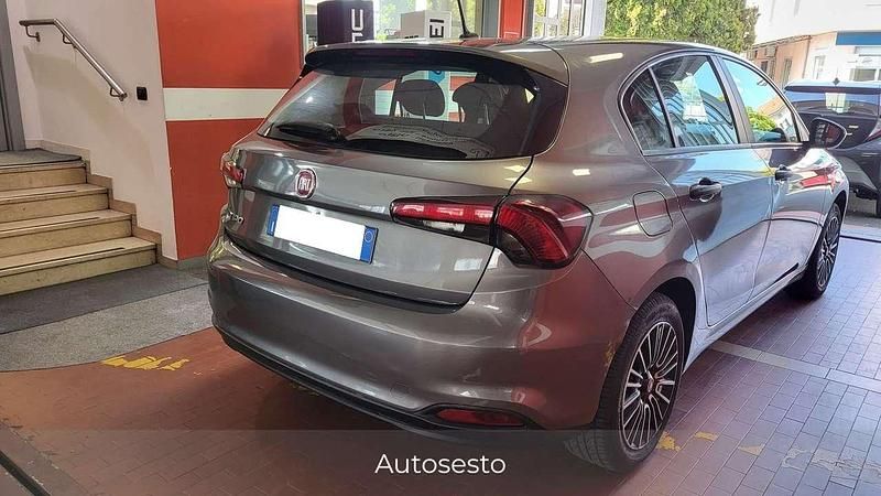 Usata Fiat Tipo 101 CV (74 kW) 2023 Grigio Utilitaria