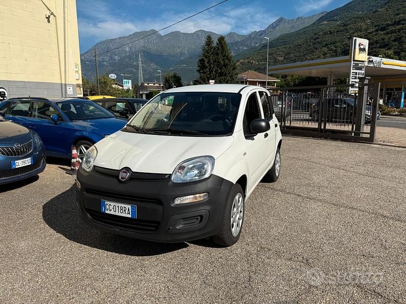 Usata Fiat Panda Pop 80 CV (58 kW) 2021 Bianco Furgone