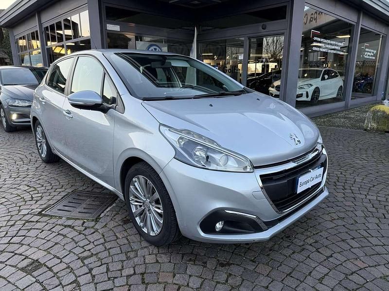 Usata Peugeot 208 Allure 82 CV (60 kW) 2016 Argento metall Utilitaria