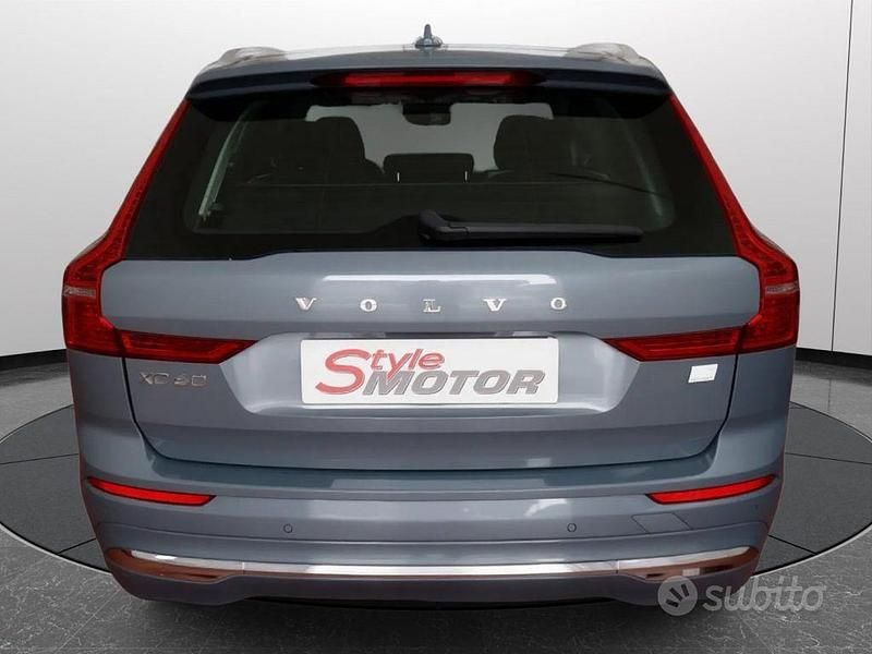 Usata Volvo XC60 Inscription 253 CV (186 kW) 2021 Grigio SUV