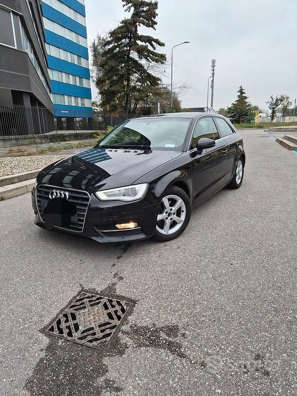 Usata Audi A3 Ambiente 150 CV (110 kW) 2014 Nero Berlina
