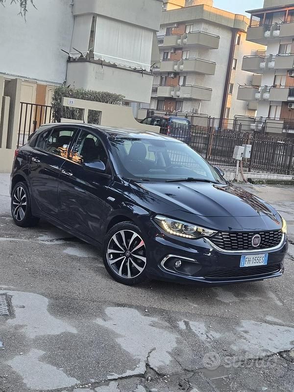 Usata Fiat Tipo S 120 CV (88 kW) 2017 Blu Berlina