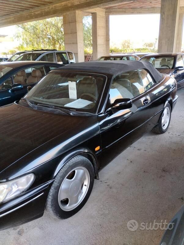 Usata Saab 900 185 CV (136 kW) 1996 Nero Utilitaria