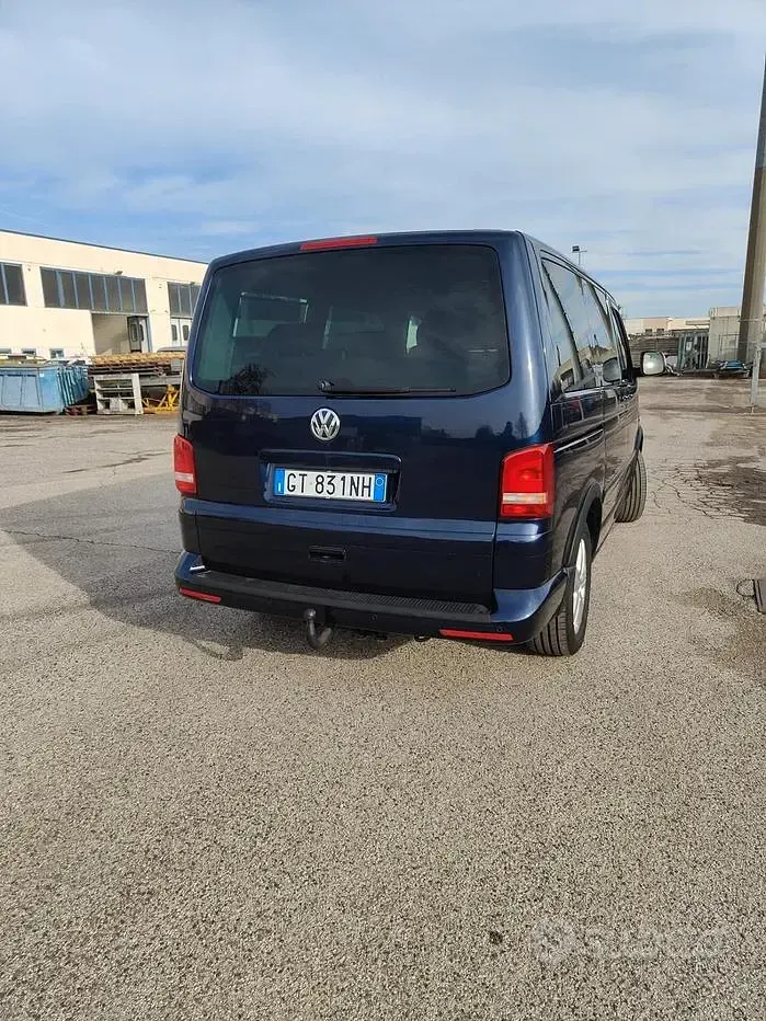 Usata VW Multivan Highline 180 CV (132 kW) 2012 Blu Monovolume