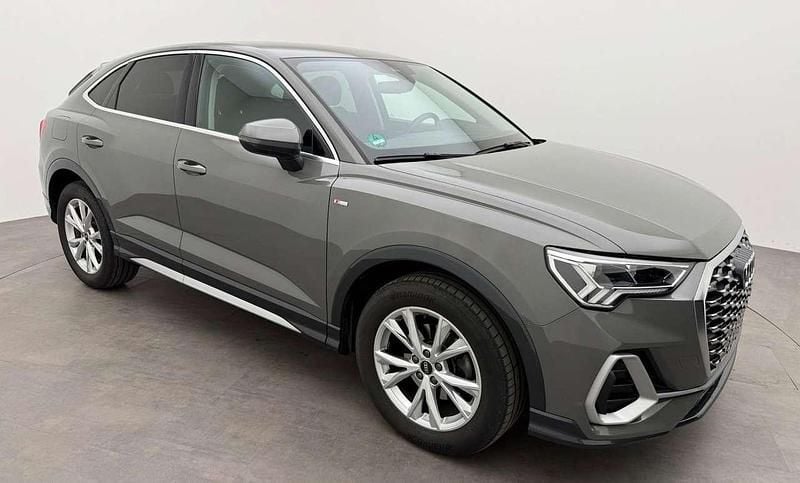 Usata Audi Q3 Sportback S-Line 150 CV (110 kW) 2021 Grigio SUV
