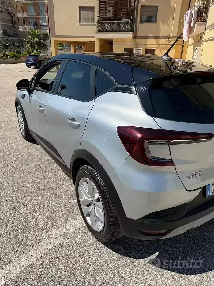 Usata Renault Captur 116 CV (85 kW) 2020 SUV