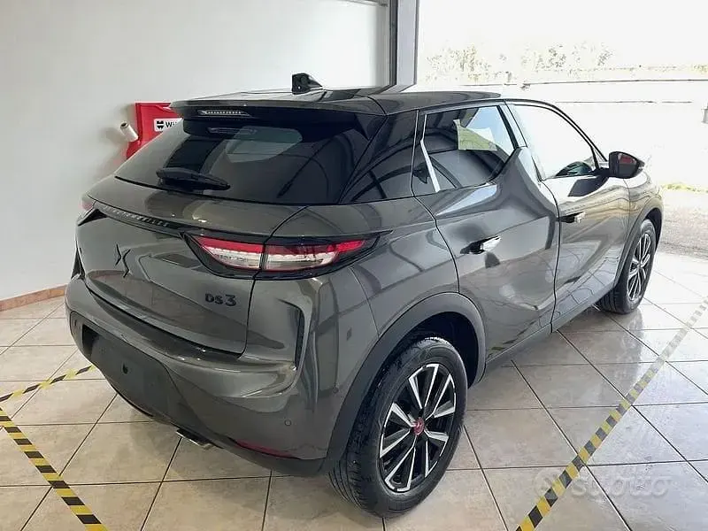 Usata DS Automobiles DS3 Crossback Performance 131 CV (96 kW) 2023 Grigio SUV
