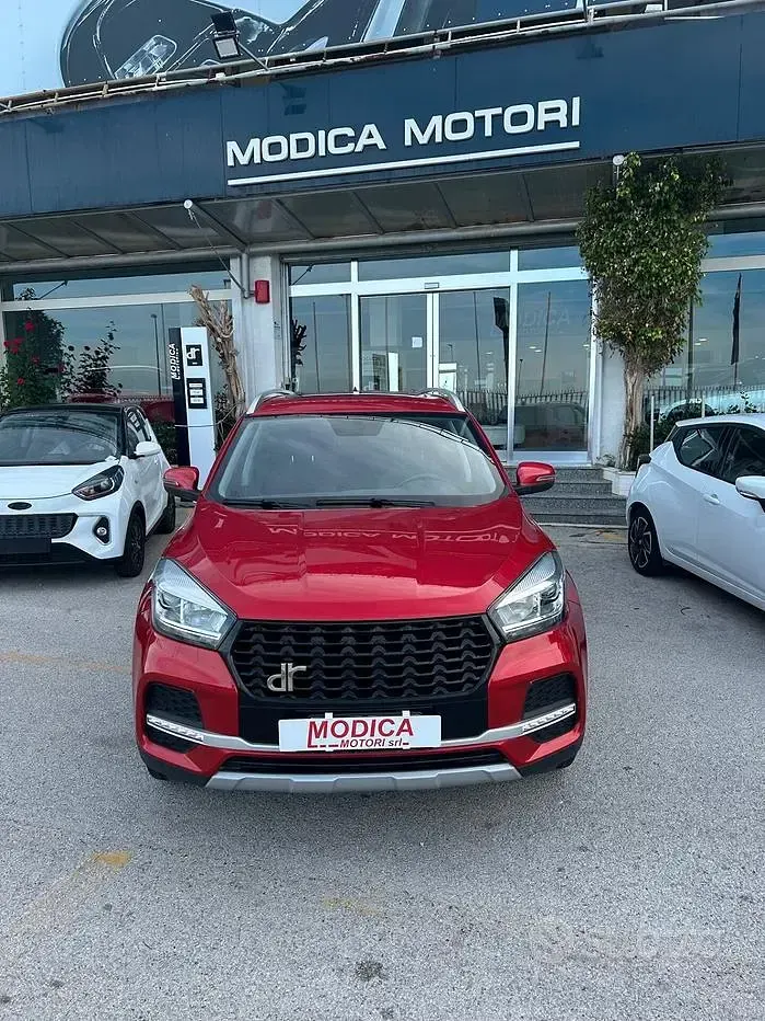 Usata DR DR 4.0 114 CV (83 kW) 2023 Rosso SUV