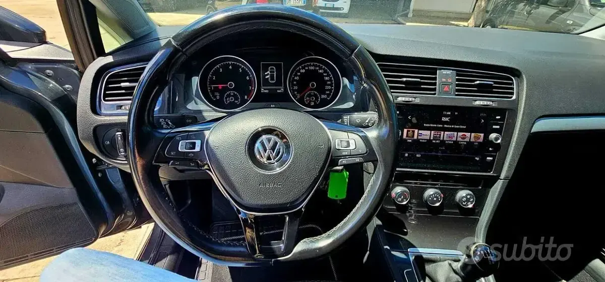 Usata VW Golf VII 85 CV (62 kW) 2018 Grigio Berlina