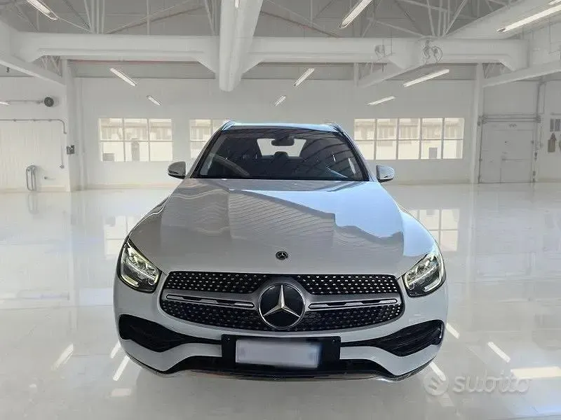 Usata Mercedes GLC220 Premium 194 CV (142 kW) 2022 Bianco SUV