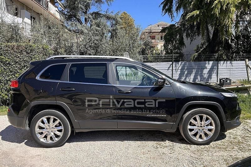 Usata Jeep Cherokee Limited 140 CV (102 kW) 2016 Nero SUV