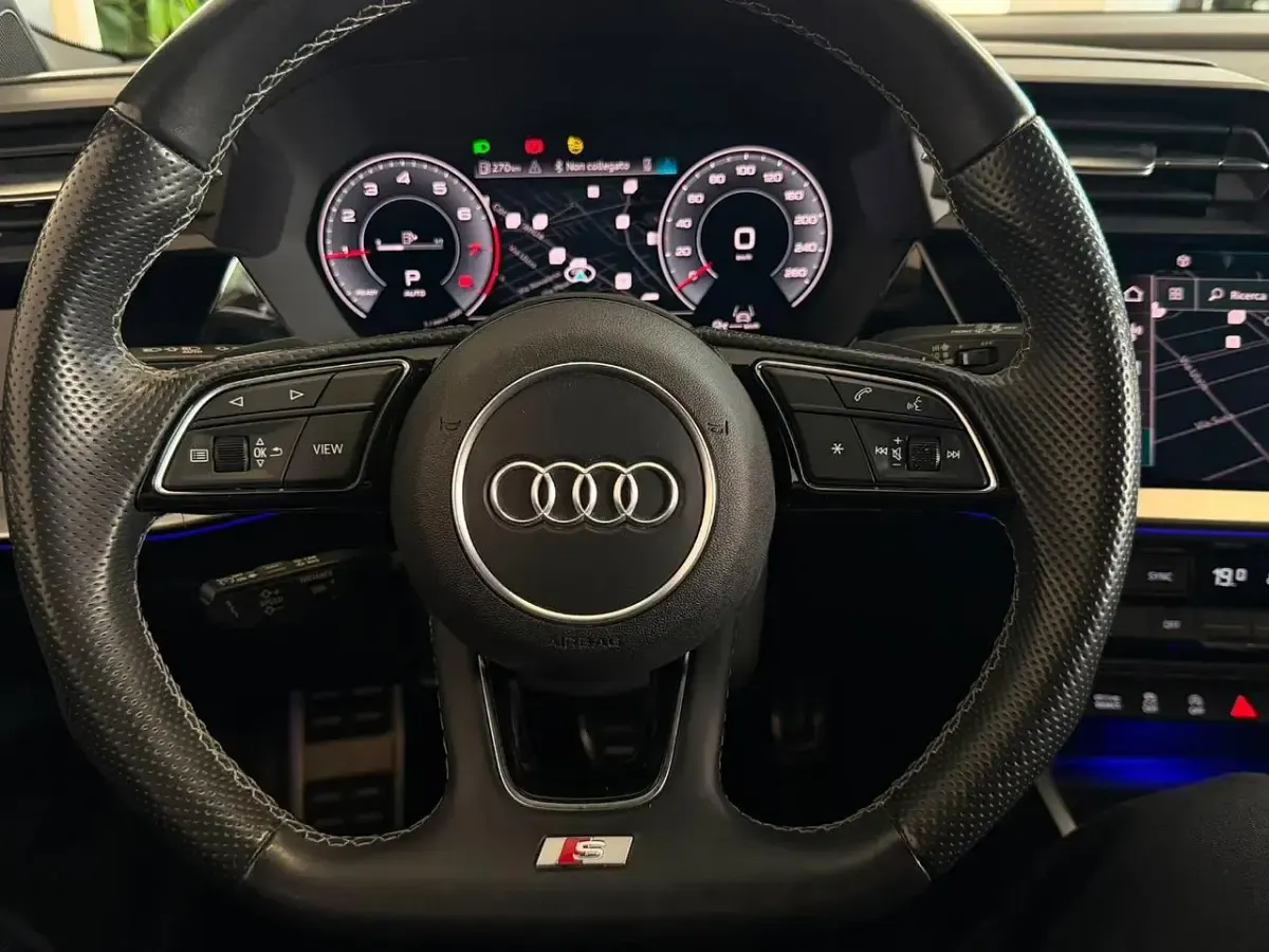 Usata Audi A3 e-tron S-Line 149 CV (109 kW) 2022 Blu Utilitaria