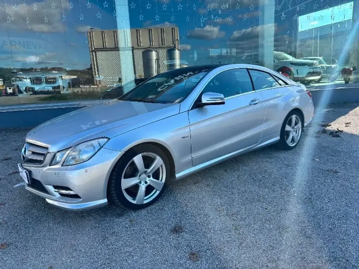 Usata Mercedes E220 170 CV (125 kW) 2013 Other Coupé