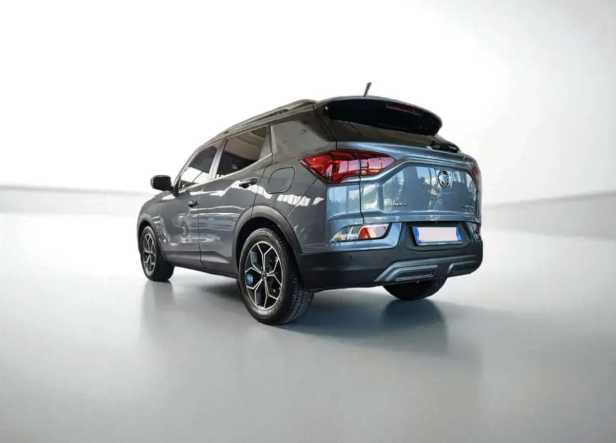 Usata SsangYong Korando 136 CV (100 kW) 2019 Grigio scuro metallizzato SUV